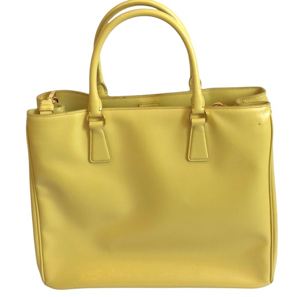Prada Yellow Saffiano Vernice Tote Ananas - Picture 2 of 7